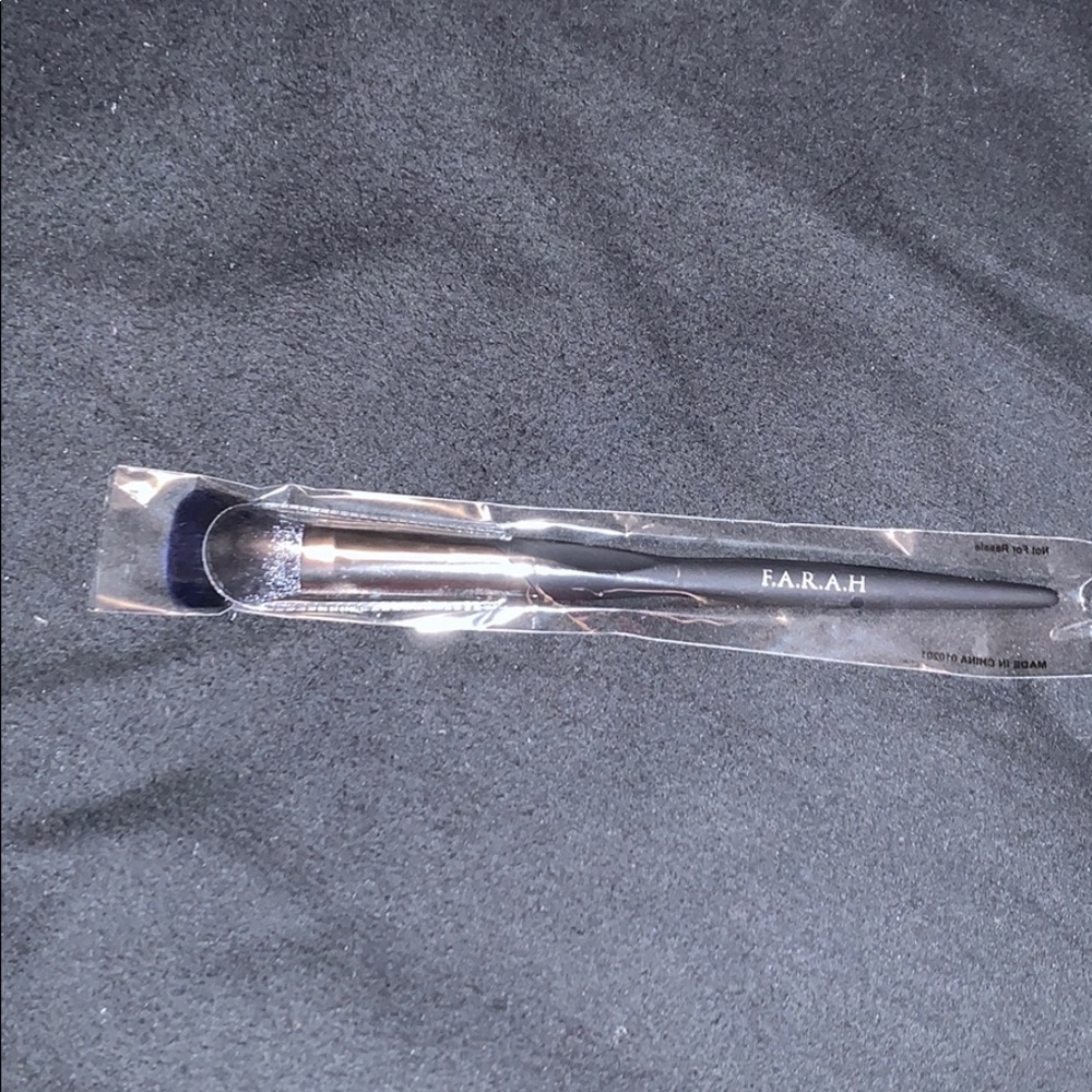 Contour brush
